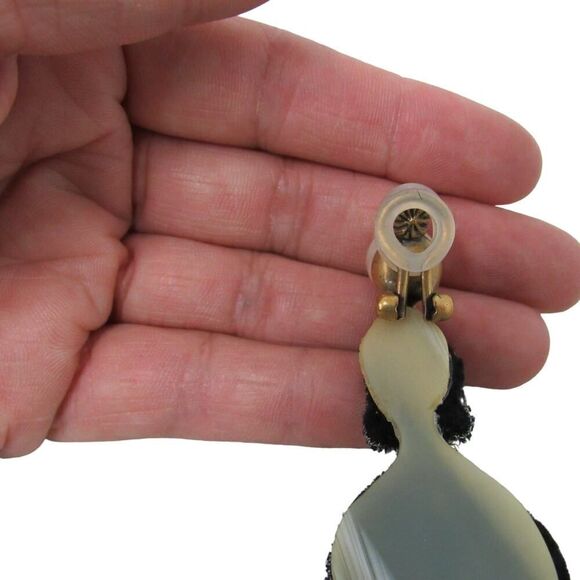 Gucci Resort 2017 Crystal Clip-On Earrings 230mm - Picture 11 of 15